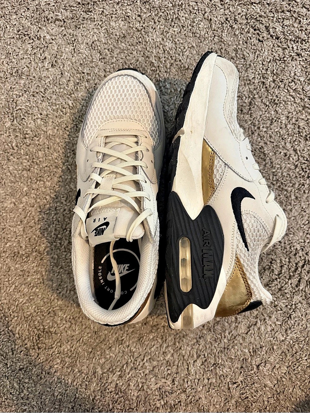 Nike Air Max Plus White Black Metallic Gold Sneakers